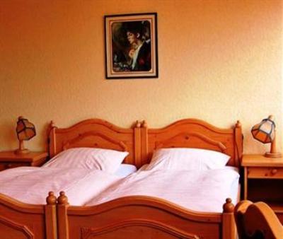 фото отеля Hotel am Sportpark
