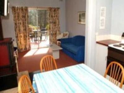 фото отеля Blackheath Holiday Cabins