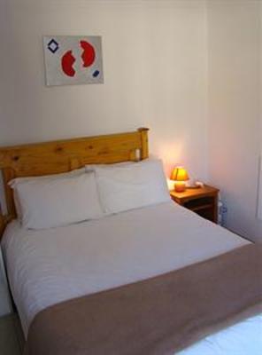 фото отеля Louhallas Bed & Breakfast