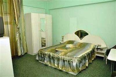 фото отеля Hotel Carmen Pitesti