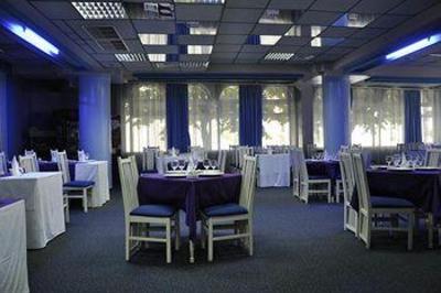 фото отеля Hotel Carmen Pitesti