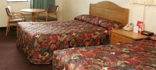 фото отеля Masters Inn Garden City