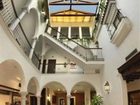 фото отеля Hostel Dona Lola Marina