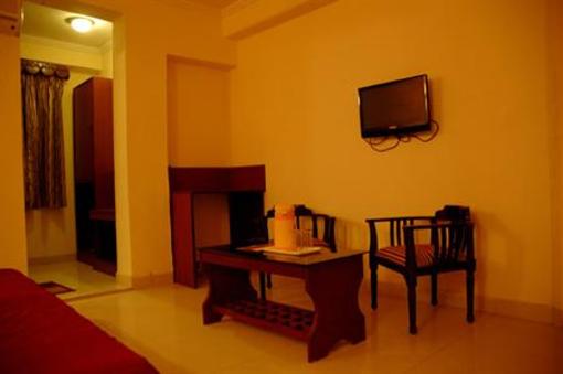 фото отеля Hotel Golden Inn Jaipur