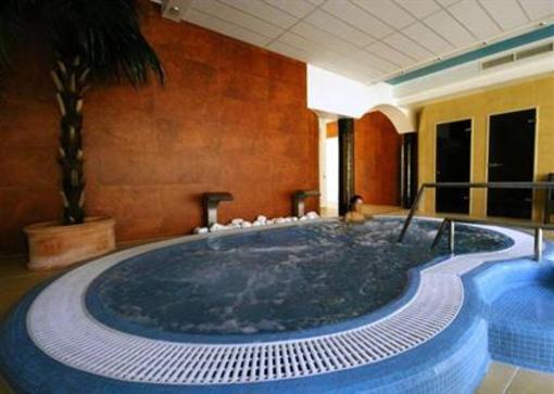 фото отеля Xavin Wellness Hotel & Restaurant