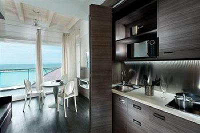 фото отеля Lungomare Hotel Cesenatico