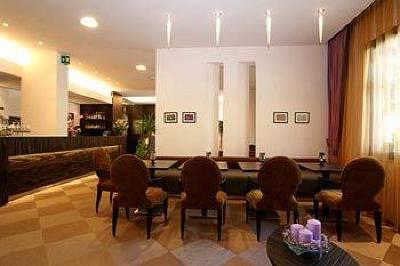 фото отеля Lungomare Hotel Cesenatico