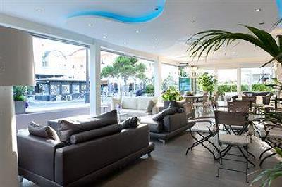 фото отеля Lungomare Hotel Cesenatico