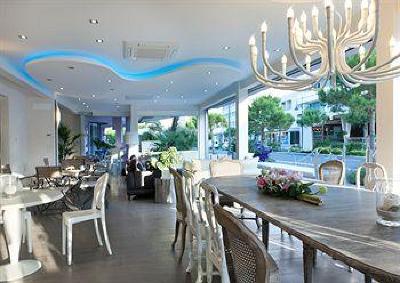 фото отеля Lungomare Hotel Cesenatico