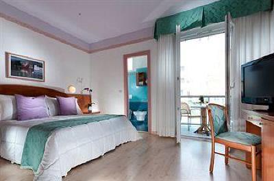 фото отеля Lungomare Hotel Cesenatico