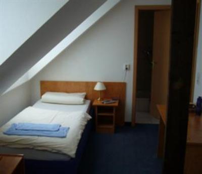 фото отеля Hotel Sonnenhof Sindelfingen