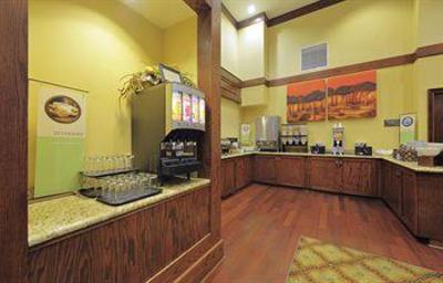 фото отеля Country Inn & Suites - Savannah Historic