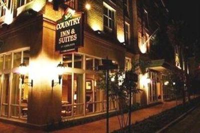 фото отеля Country Inn & Suites - Savannah Historic