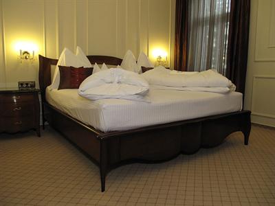 фото отеля Hotel Zum Heiligen Geist