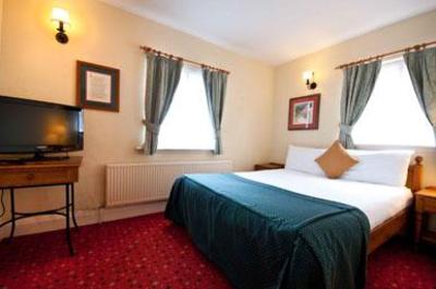 фото отеля Innkeeper's Lodge Stratford-upon-Avon Wellesbourne