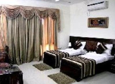 фото отеля Astoria Plazza Hotel Sec31 Gurgaon