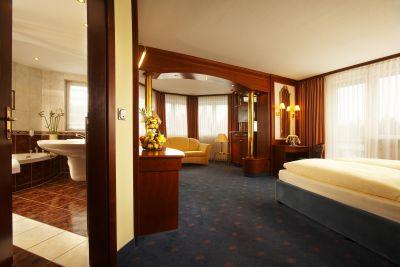 фото отеля Bäder Park Hotel Künzell