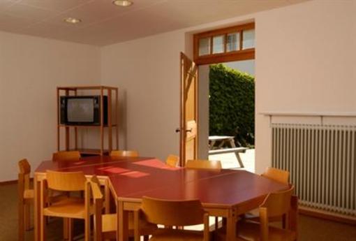 фото отеля Youth Hostel Fribourg