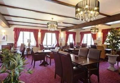 фото отеля Roundabout Hotel