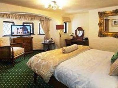 фото отеля Roundabout Hotel