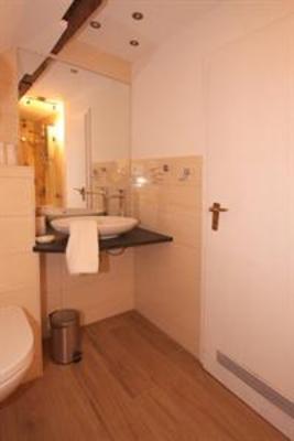 фото отеля Hotel Lindenhof Bad Laasphe