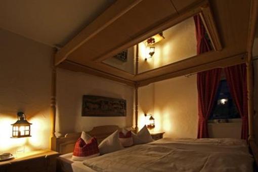 фото отеля Hotel Lindenhof Bad Laasphe