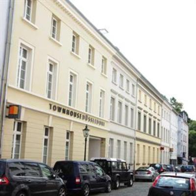 фото отеля Townhouse Dusseldorf