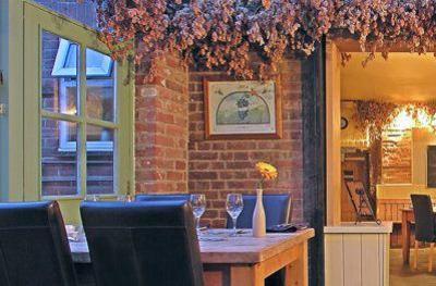 фото отеля Dog Inn At Wingham Hotel Canterbury