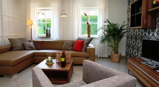 фото отеля Weingut und Hotel Meintzinger