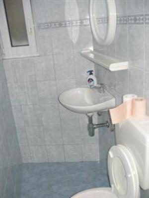фото отеля Apartmani Levarda Hotel Okrug Gornji