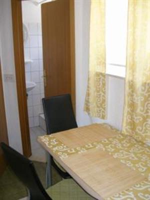 фото отеля Apartmani Levarda Hotel Okrug Gornji