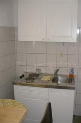 фото отеля Apartmani Levarda Hotel Okrug Gornji