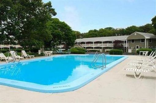 фото отеля Ocean Park Inn Eastham