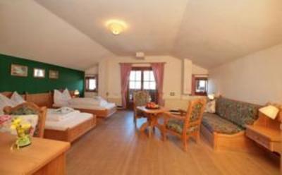 фото отеля Chalet Sonnenalp