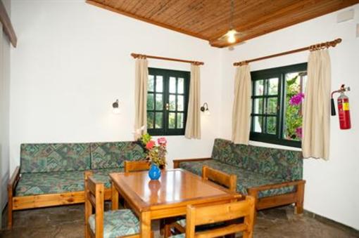 фото отеля Androulakis Apartments Platanias