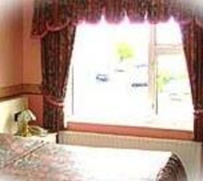фото отеля Balcony House B&B Galway