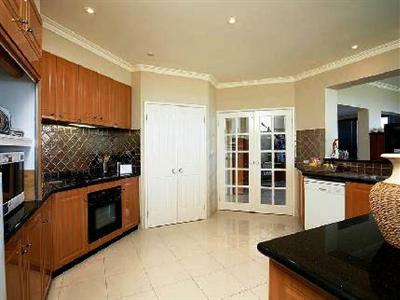 фото отеля Le Chateau d'Ocean Perth