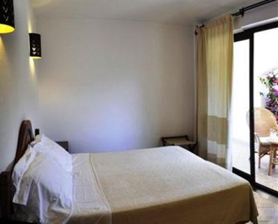 фото отеля Raffael Hotel Villasimius