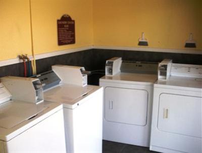 фото отеля Nendels Inn and Suites