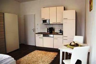 фото отеля Vienna Star Apartments Troststrasse