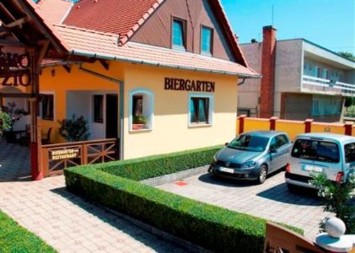 фото отеля Frisko Panzio & Restaurant