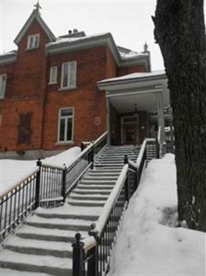 фото отеля Hotel Manoir De La Tour Quebec City