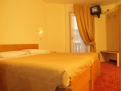 фото отеля Hotel Dolomiti Rovereto