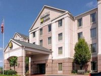 MainStay Suites Airport