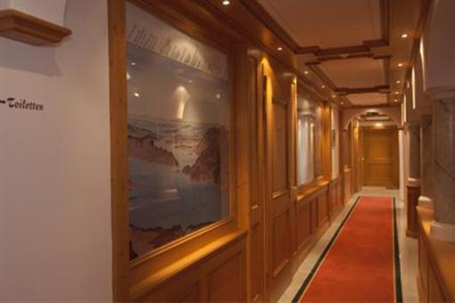 фото отеля Hotel Weisses Rossli