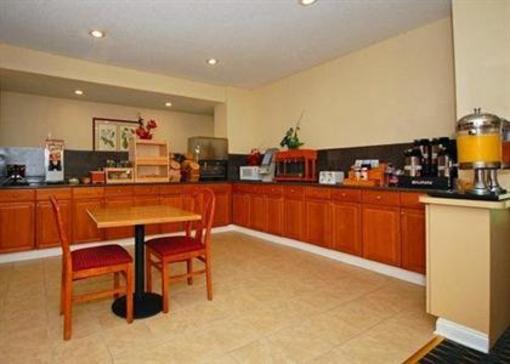фото отеля Quality Inn Darien