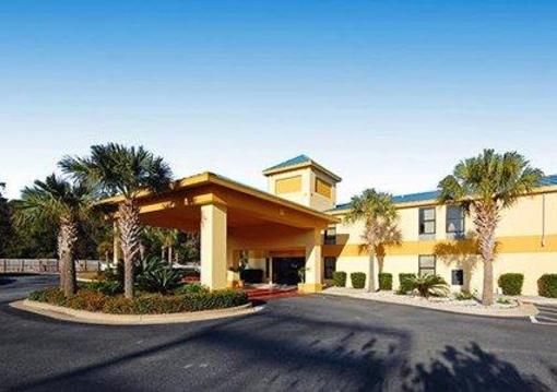 фото отеля Quality Inn Darien