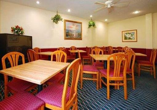 фото отеля Quality Inn Darien
