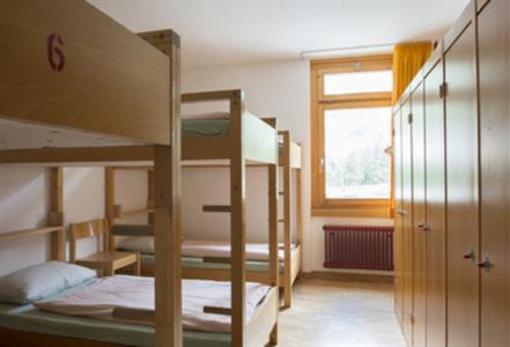 фото отеля Youth Hostel Pontresina