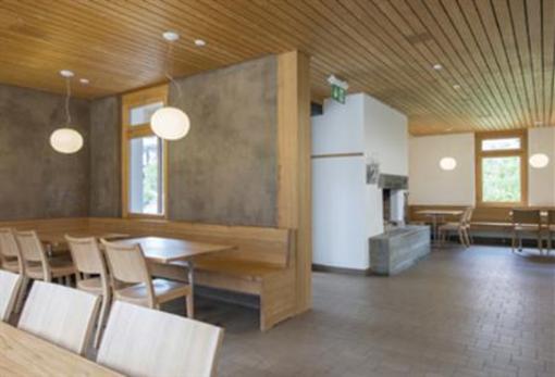 фото отеля Youth Hostel Pontresina